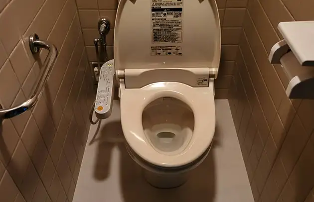豊郷町高野瀬の紙詰まりで流れないトイレ詰まり施工事例写真