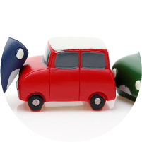 オモチャの車